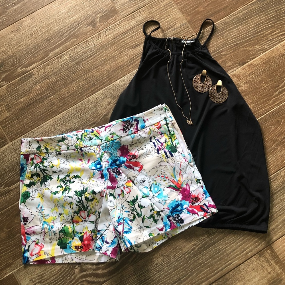 Express Floral Print Shorts size 4